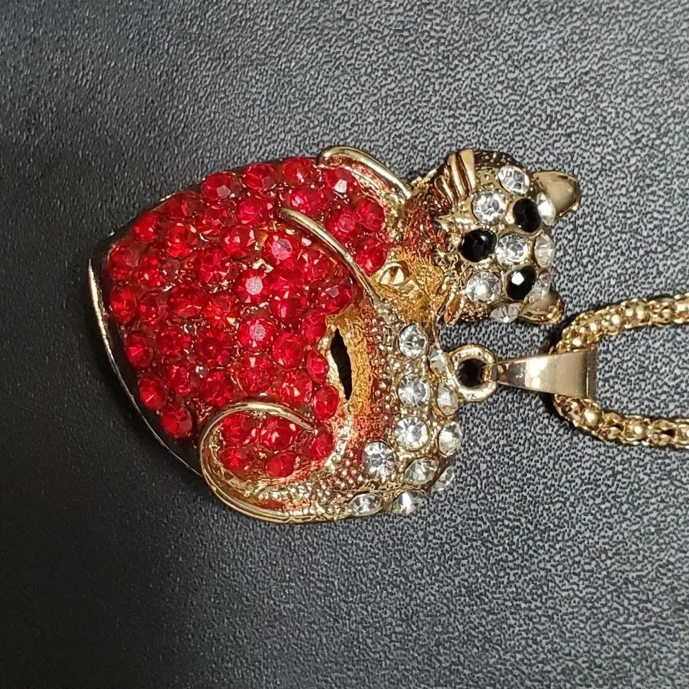 Rhinestone cat on a heart pendant necklace 30-32.5